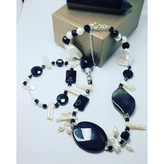 Baroque Pearl, Black Lace Agate handcrafted necklace and bracelet set
